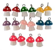 16 vedhæng med svampe